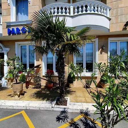 Szálloda Family Paros Pomorie