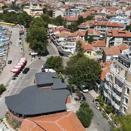 Family Paros 3* Pomorie