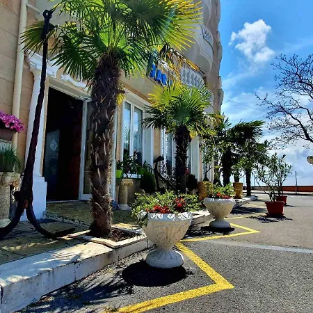 Szálloda Family Paros