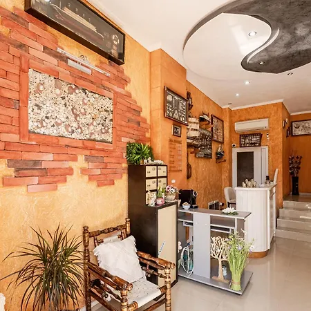 Family Paros 호텔 포마리