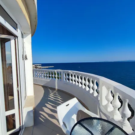 Family Paros 호텔 포마리