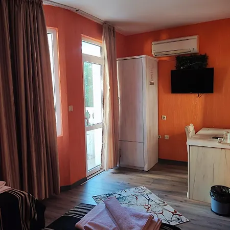 호텔 Family Paros 포마리